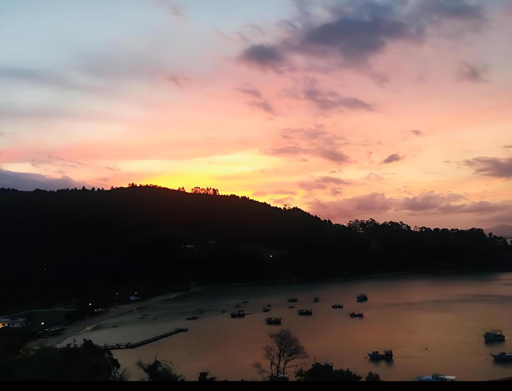 Mar De Bougainville Governador Celso Ramos Exterior foto